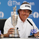 Illustration for article titled Phil Mickelson Takes A Statistical Approach To His Short Game